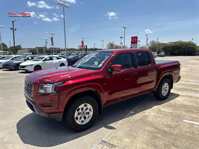 Certified 2024 Nissan Frontier SV w/ Tow Package RWD image 3