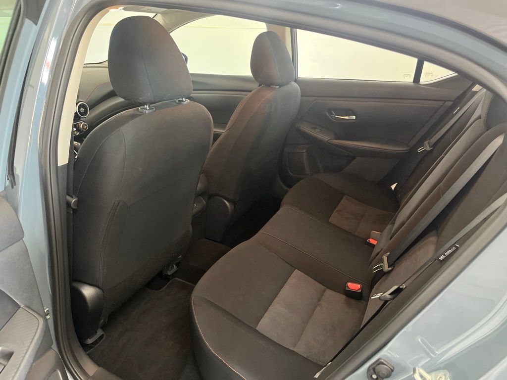 Used 2025 Nissan Sentra SR FWD image 24