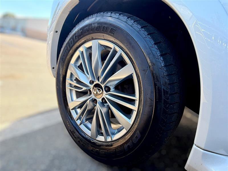 Used 2019 INFINITI QX80 Luxe AWD/4WD image 32
