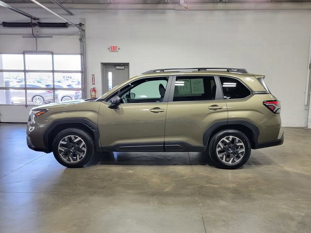 Used 2026 Subaru Forester Premium AWD/4WD image 8