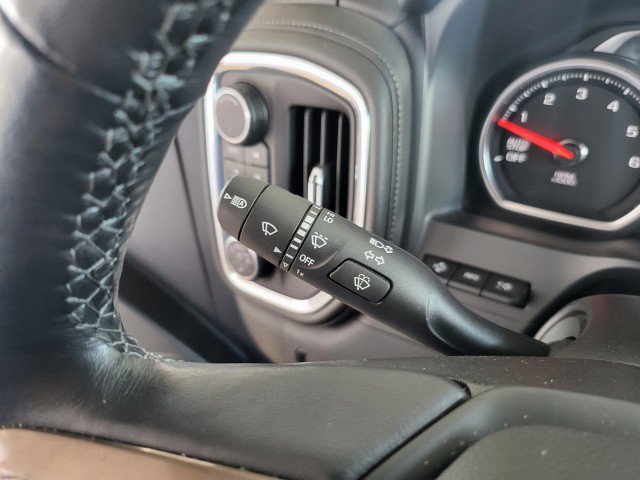 Used 2019 Chevrolet Silverado 1500 High Country w/ Technology Package image 25