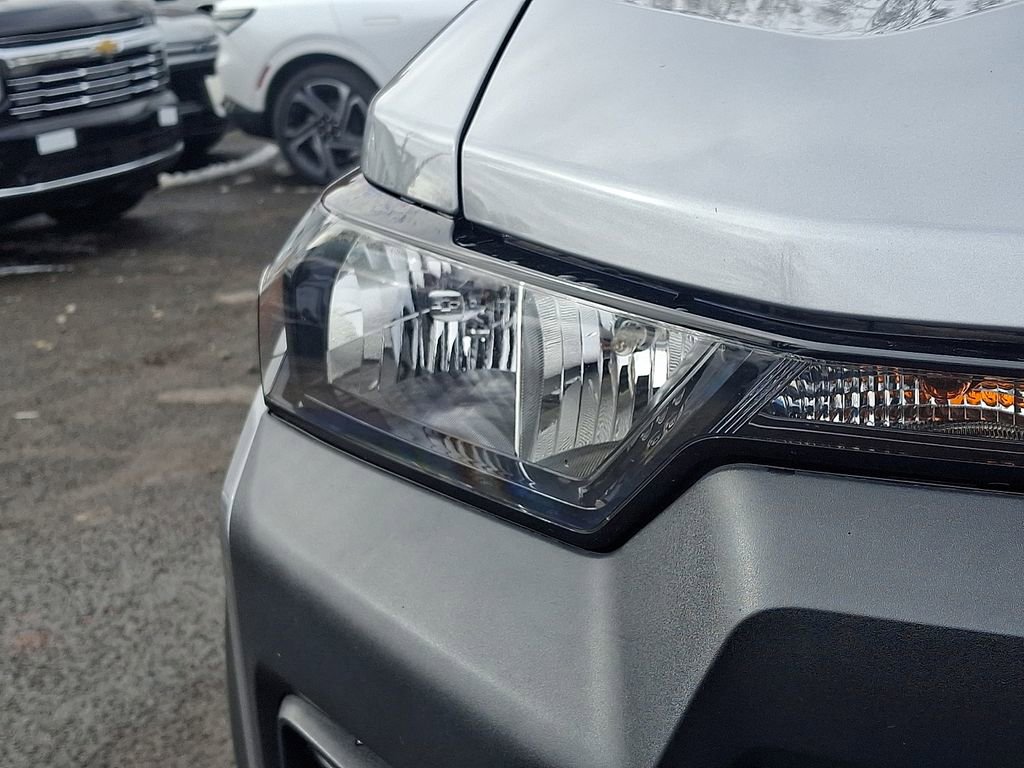 Used 2023 Chevrolet Colorado Trail Boss w/ Advanced Trailering Package image 35