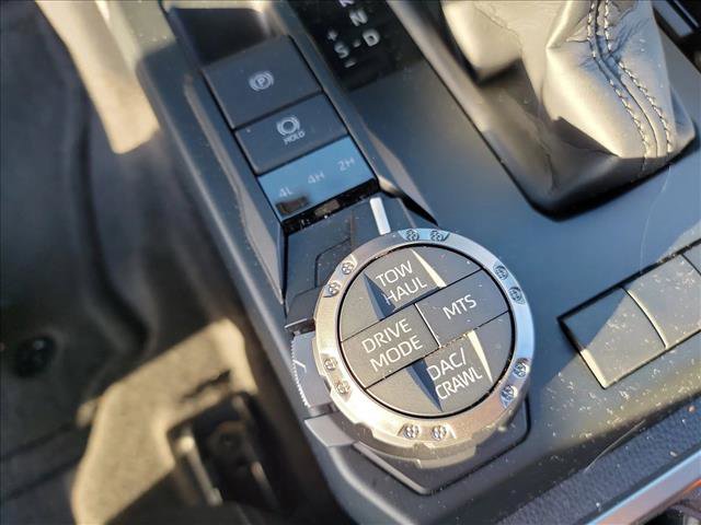 Used 2025 Toyota 4Runner 4WD image 20