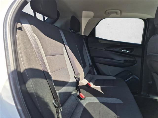 Used 2022 Chevrolet TrailBlazer LT w/ Convenience Package FWD image 18