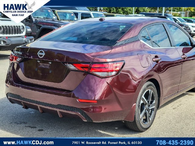 Used 2025 Nissan Sentra SV FWD image 4