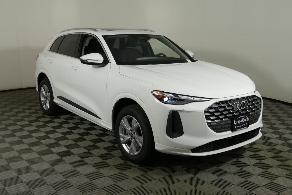 New 2026 Audi Q5 Premium AWD/4WD image 1