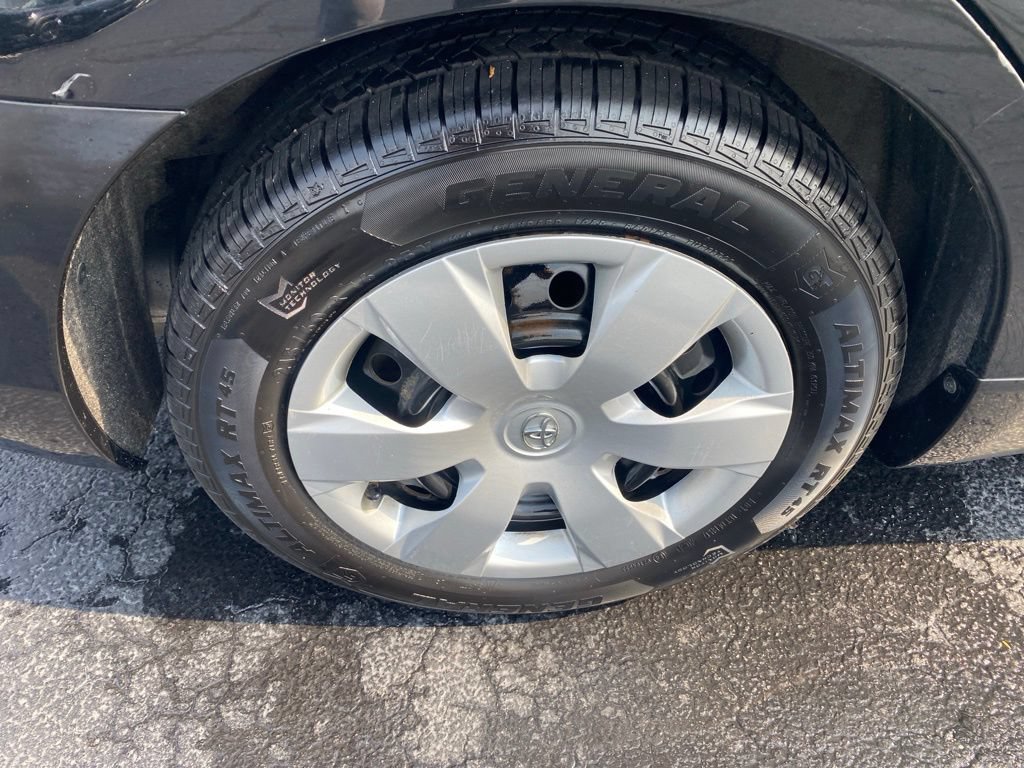 Used 2011 Toyota Camry LE FWD image 20