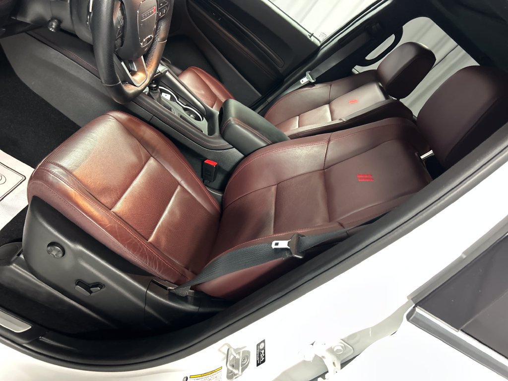 Used 2025 Dodge Durango GT AWD/4WD image 12