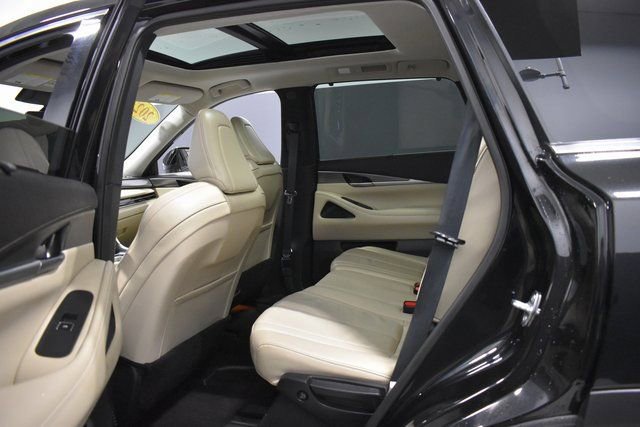 Used 2023 INFINITI QX60 Luxe image 34