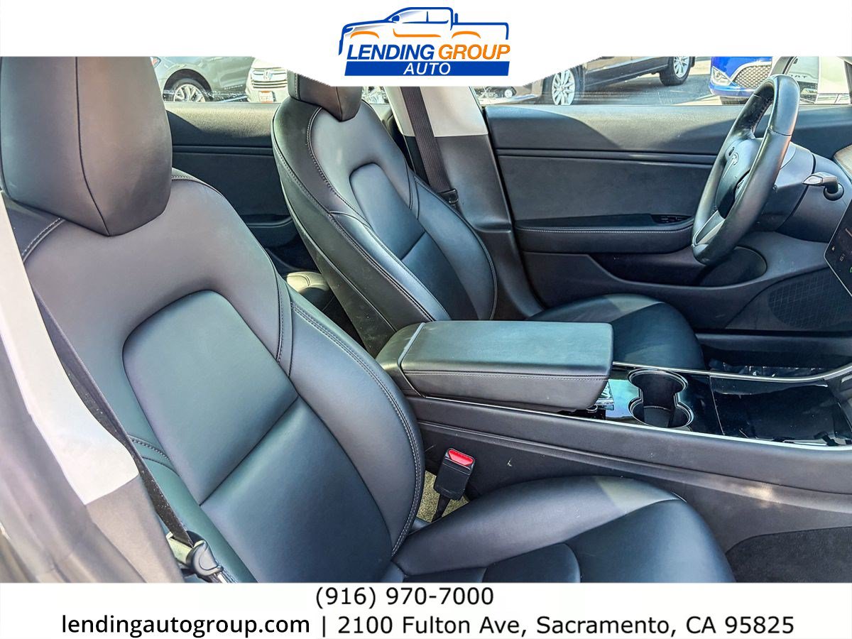Used 2019 Tesla Model 3 Standard Range RWD image 15