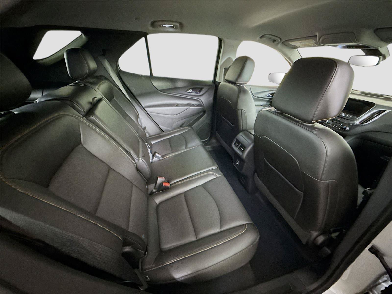 Used 2021 Chevrolet Equinox LT FWD image 19