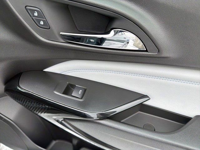 New 2026 Chevrolet Trax LT w/ Sunroof Package image 21