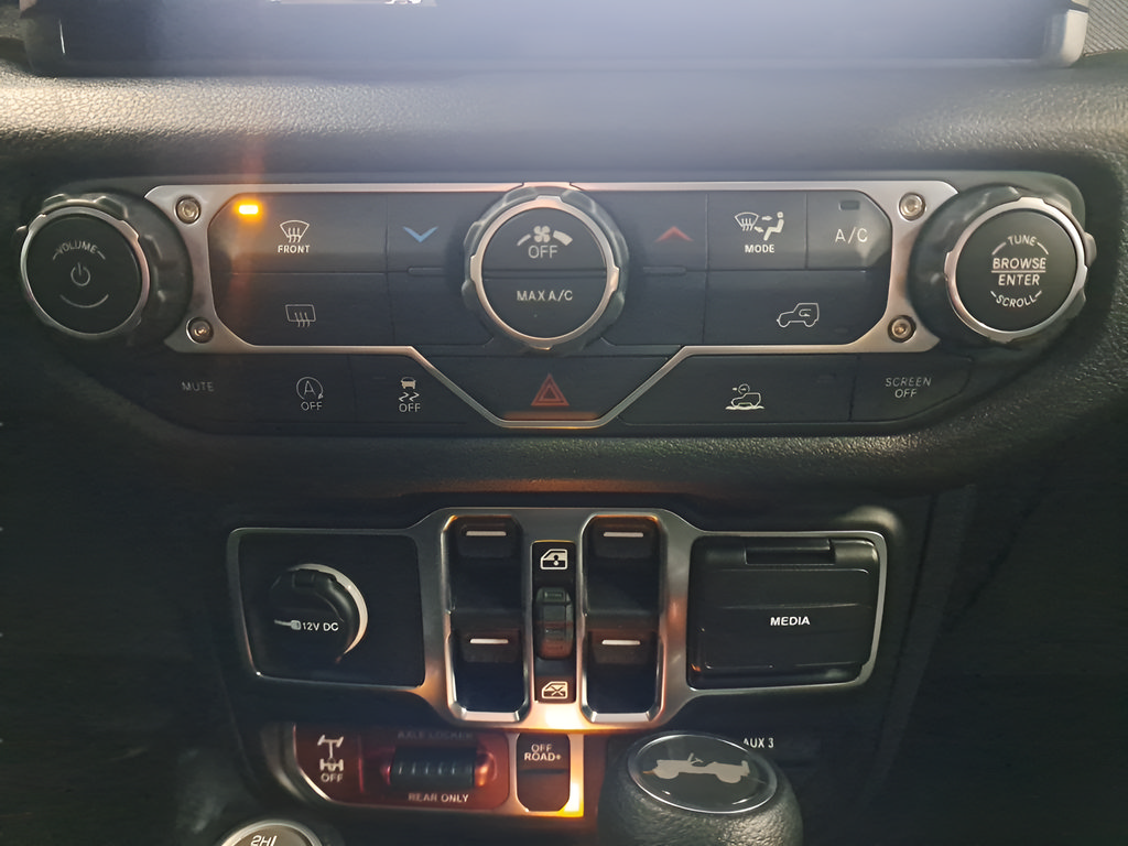 New 2026 Jeep Wrangler Unlimited Sport AWD/4WD image 21