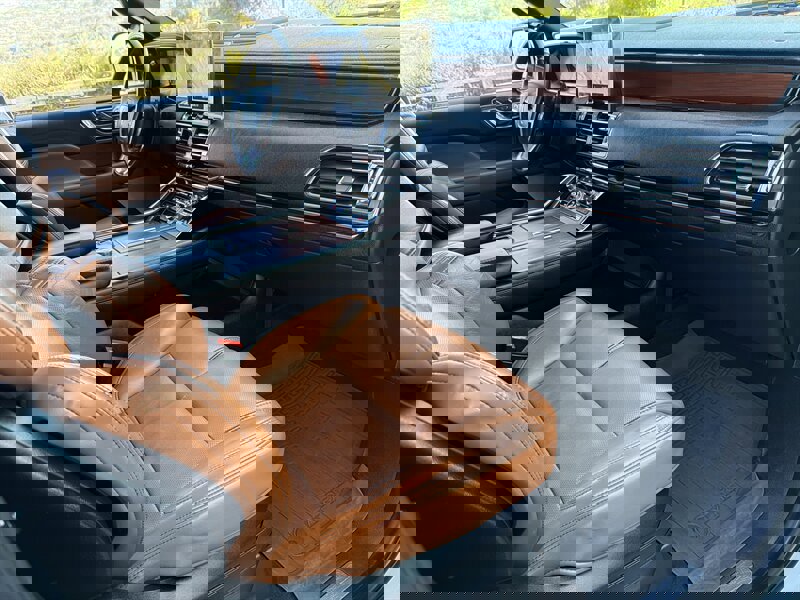 Used 2020 Lincoln Navigator L Reserve w/ Luxury Package image 12