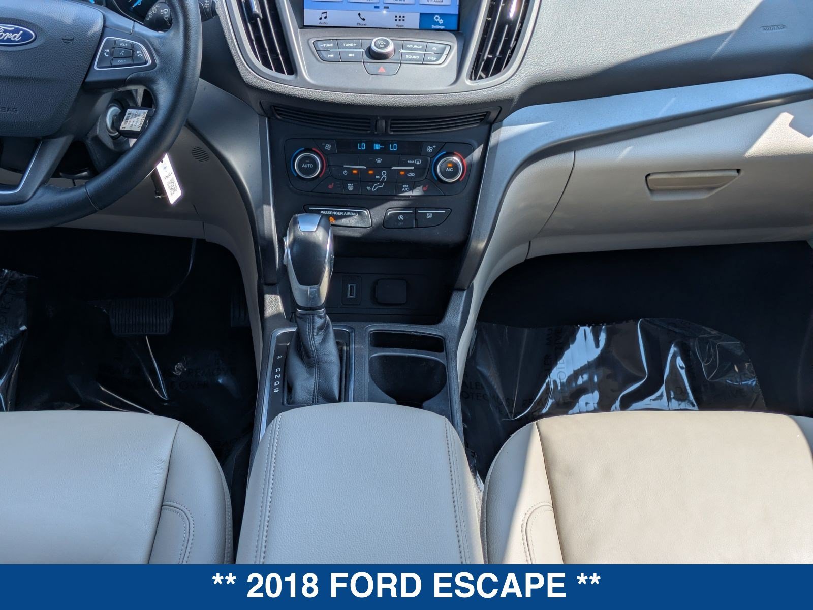 Certified 2018 Ford Escape SEL FWD image 21