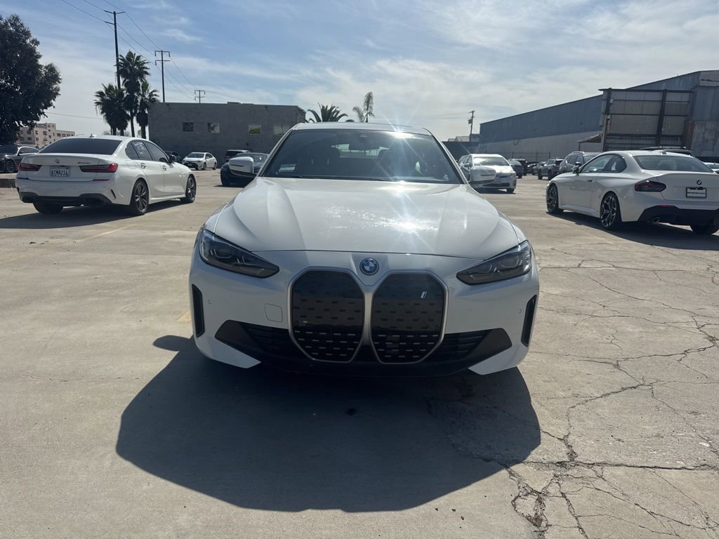 Used 2023 BMW i4 eDrive35 w/ Premium Package image 8