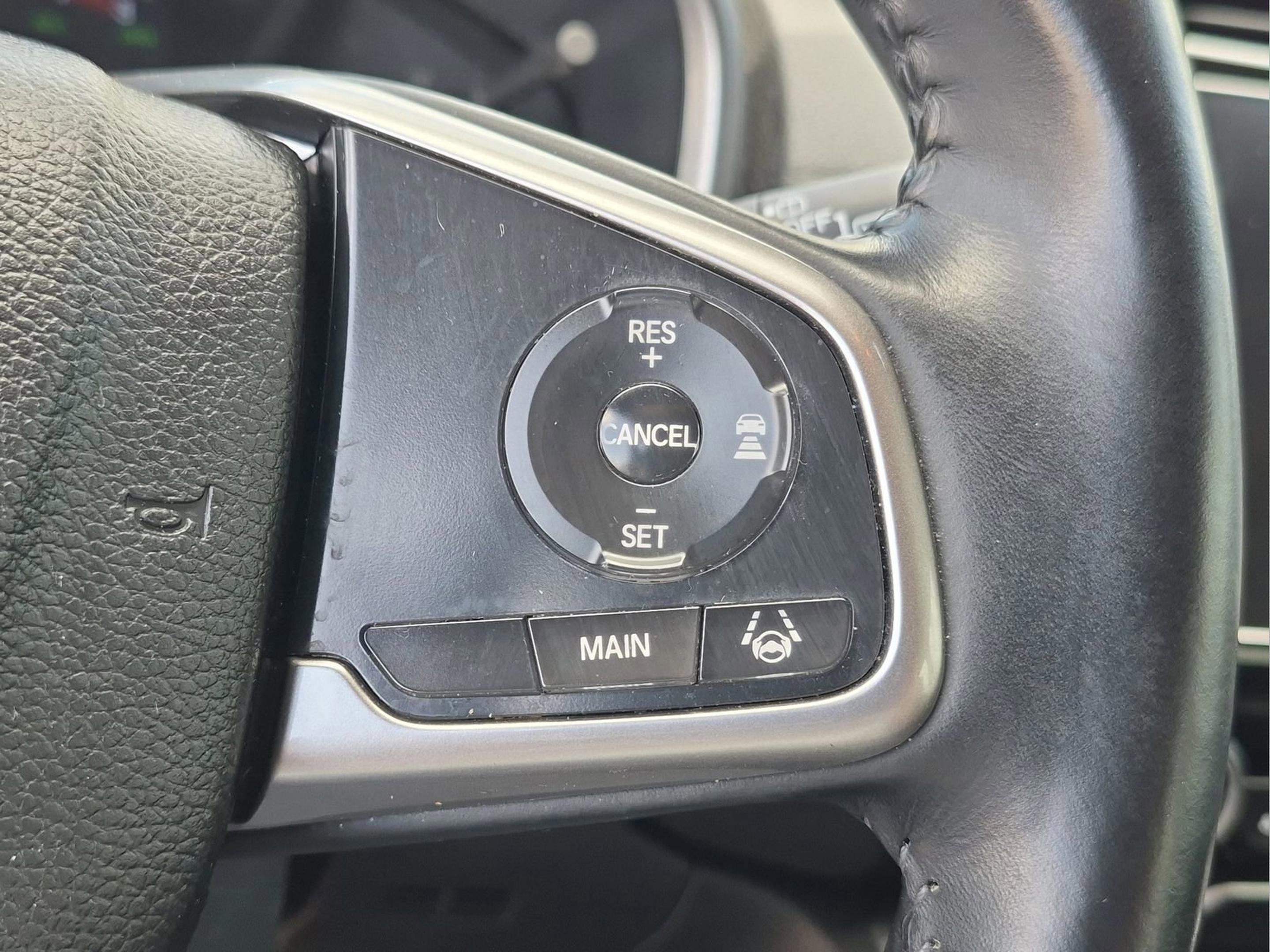 Used 2017 Honda CR-V Touring image 10