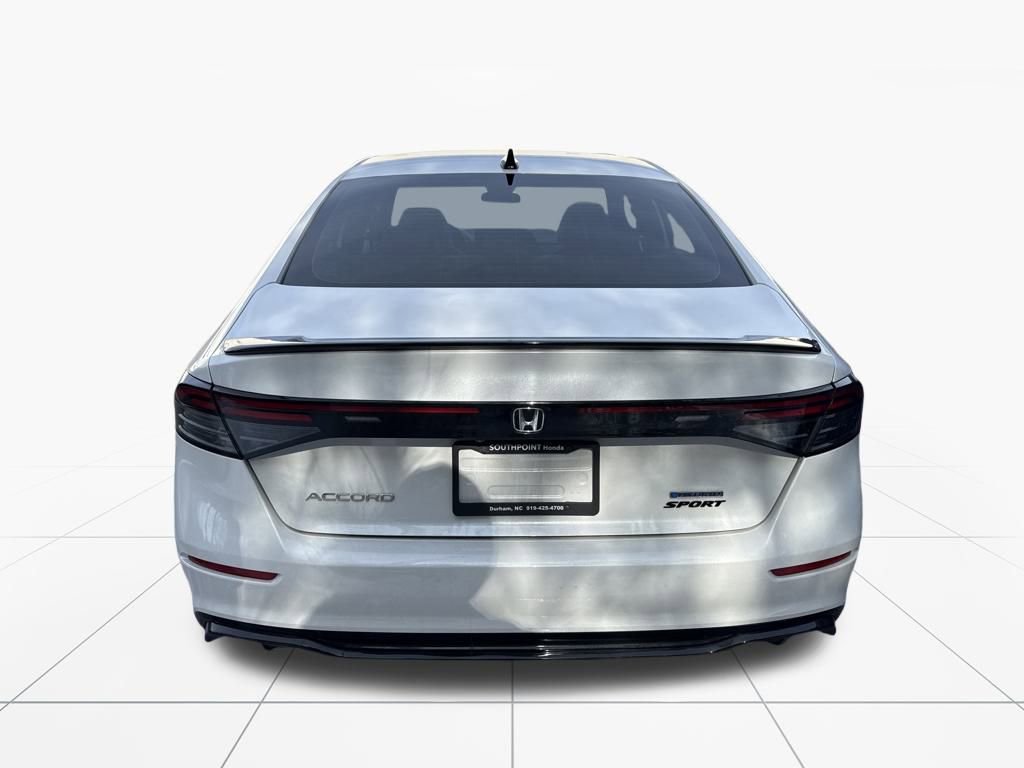 Used 2024 Honda Accord Sport image 7