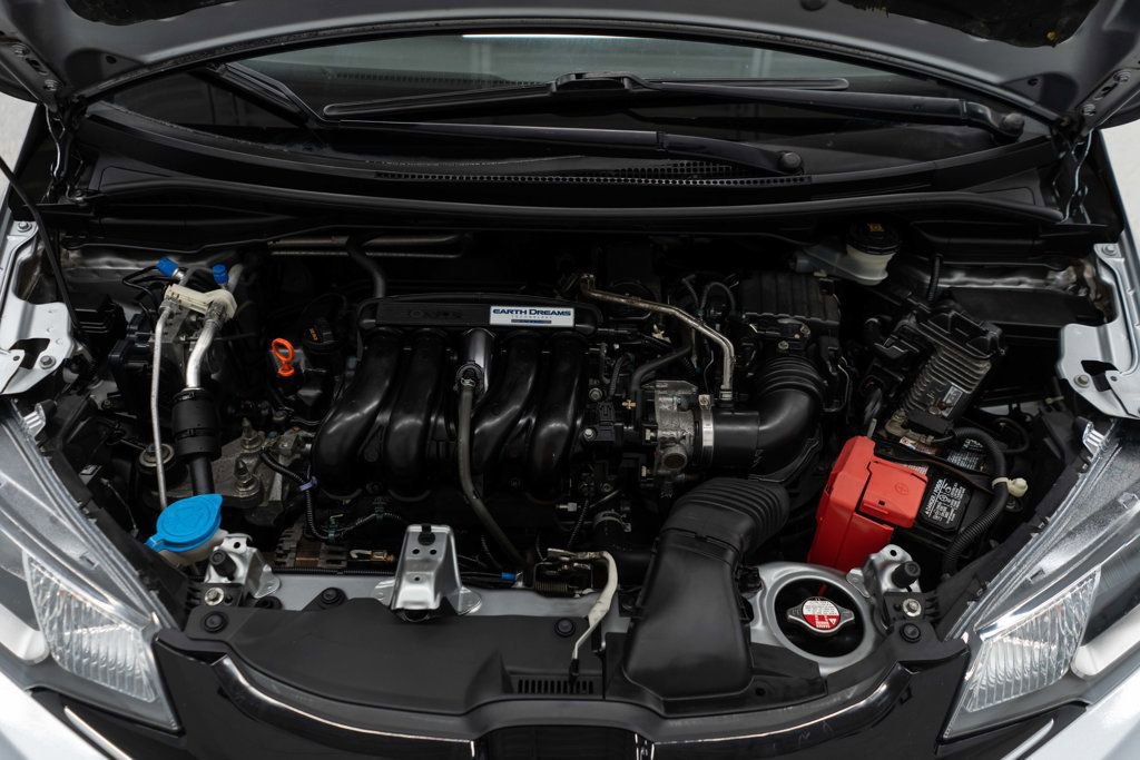 Used 2017 Honda Fit EX image 32