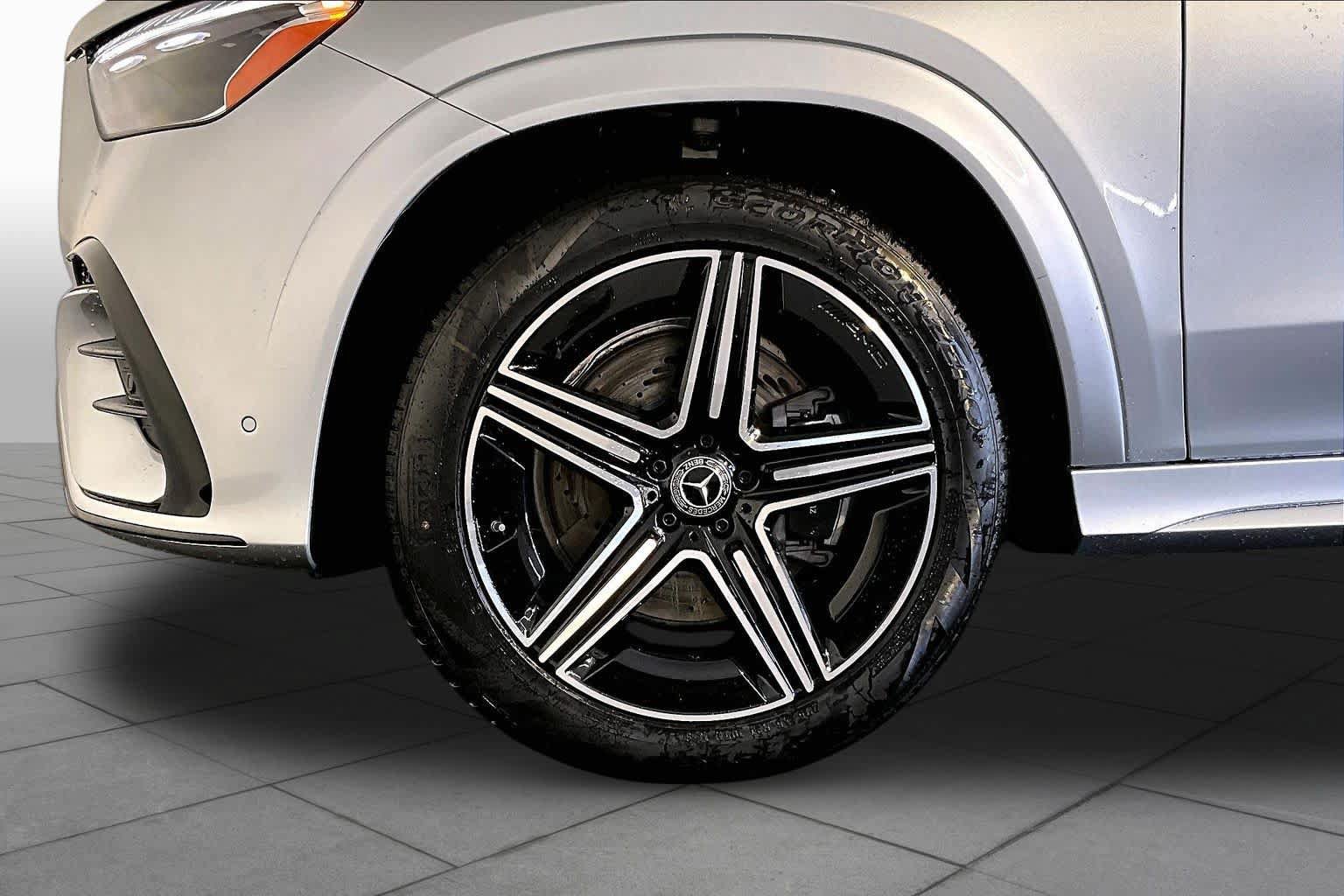 New 2026 Mercedes-Benz GLE 450 4MATIC image 17