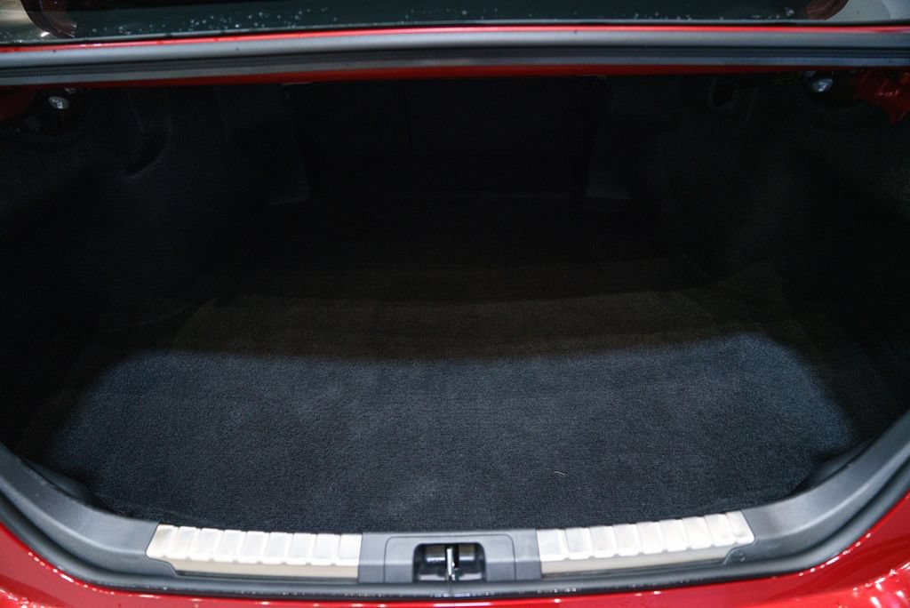 Used 2025 Toyota Camry XSE FWD image 38