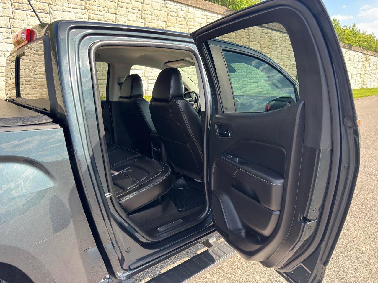 Used 2018 GMC Canyon Denali AWD/4WD image 32