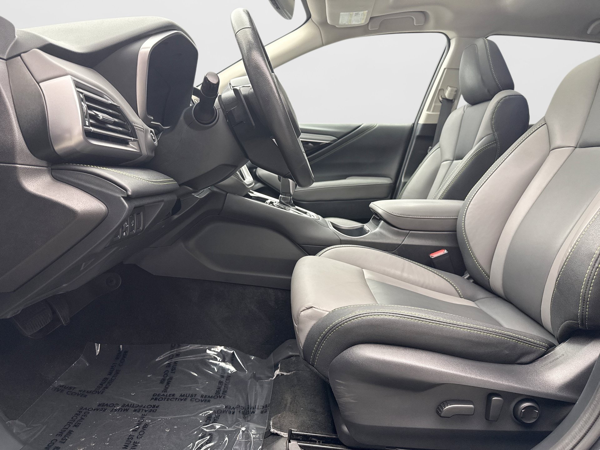 Used 2023 Subaru Outback Onyx Edition AWD/4WD image 11