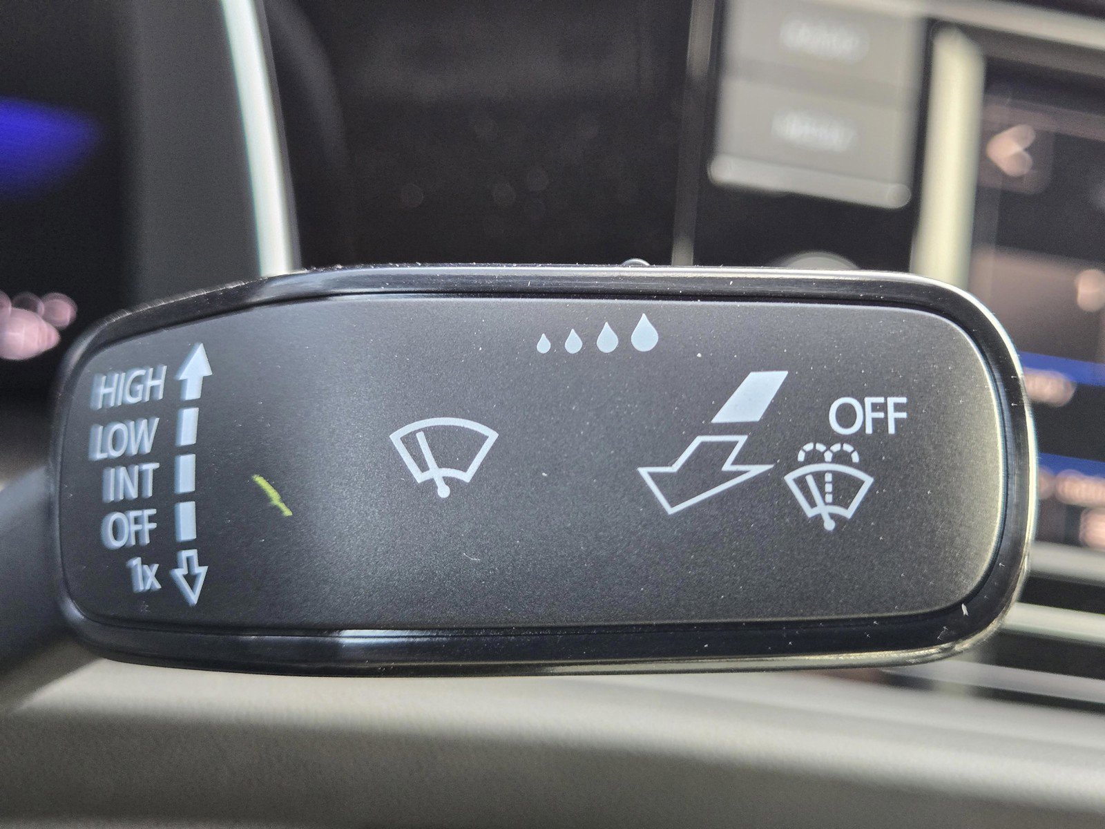 Used 2024 Volkswagen Jetta Sport image 20