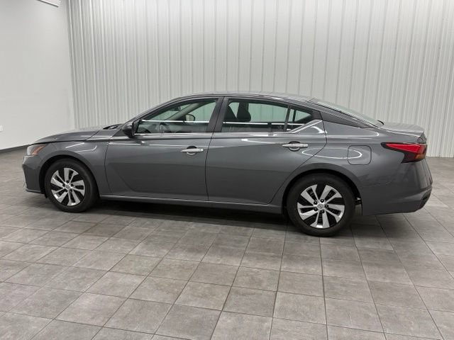 Used 2024 Nissan Altima 2.5 S FWD image 6