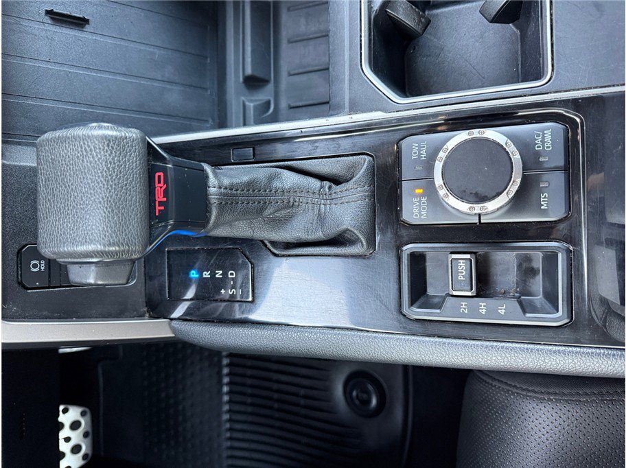 Used 2022 Toyota Tundra Limited w/ TRD Off-Road Package AWD/4WD image 21