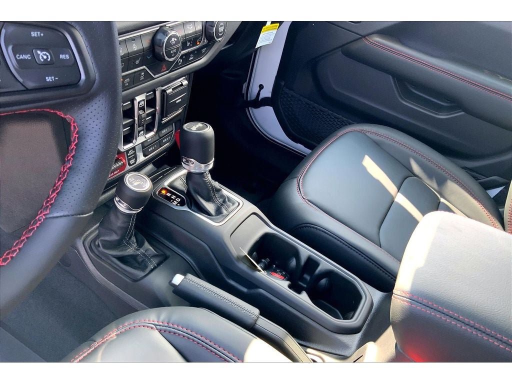 New 2026 Jeep Wrangler Unlimited Rubicon 392 w/ Quick Order Package 27X Moab AWD/4WD image 9