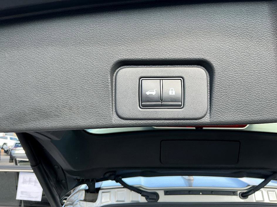 Certified 2021 Nissan Rogue Platinum image 28