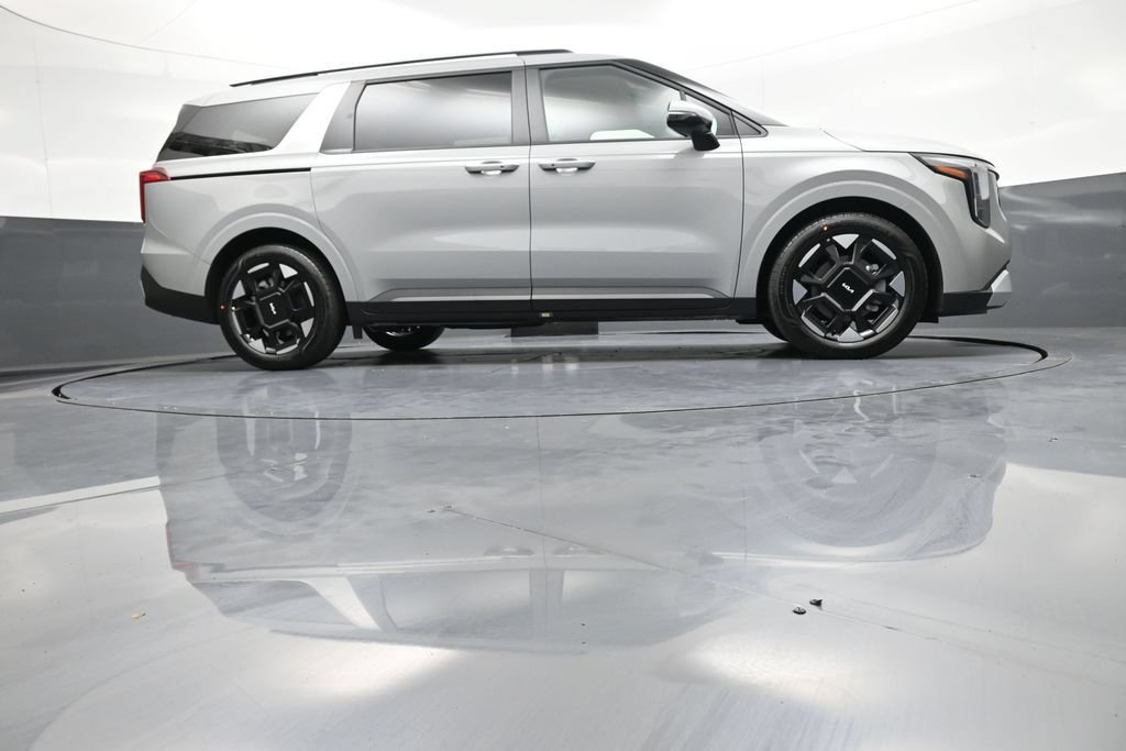 New 2026 Kia Carnival EX FWD image 30