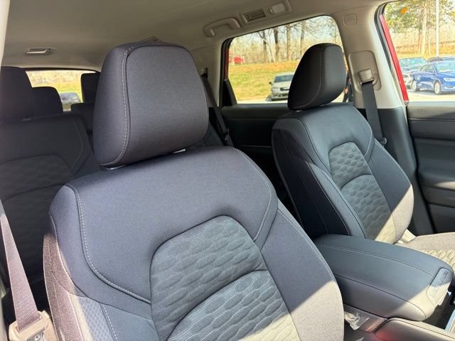 New 2026 Nissan Pathfinder SV AWD/4WD image 29