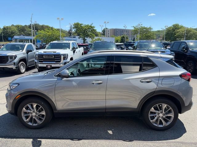 Used 2023 Buick Encore GX Essence w/ Experience Buick Package AWD/4WD image 9