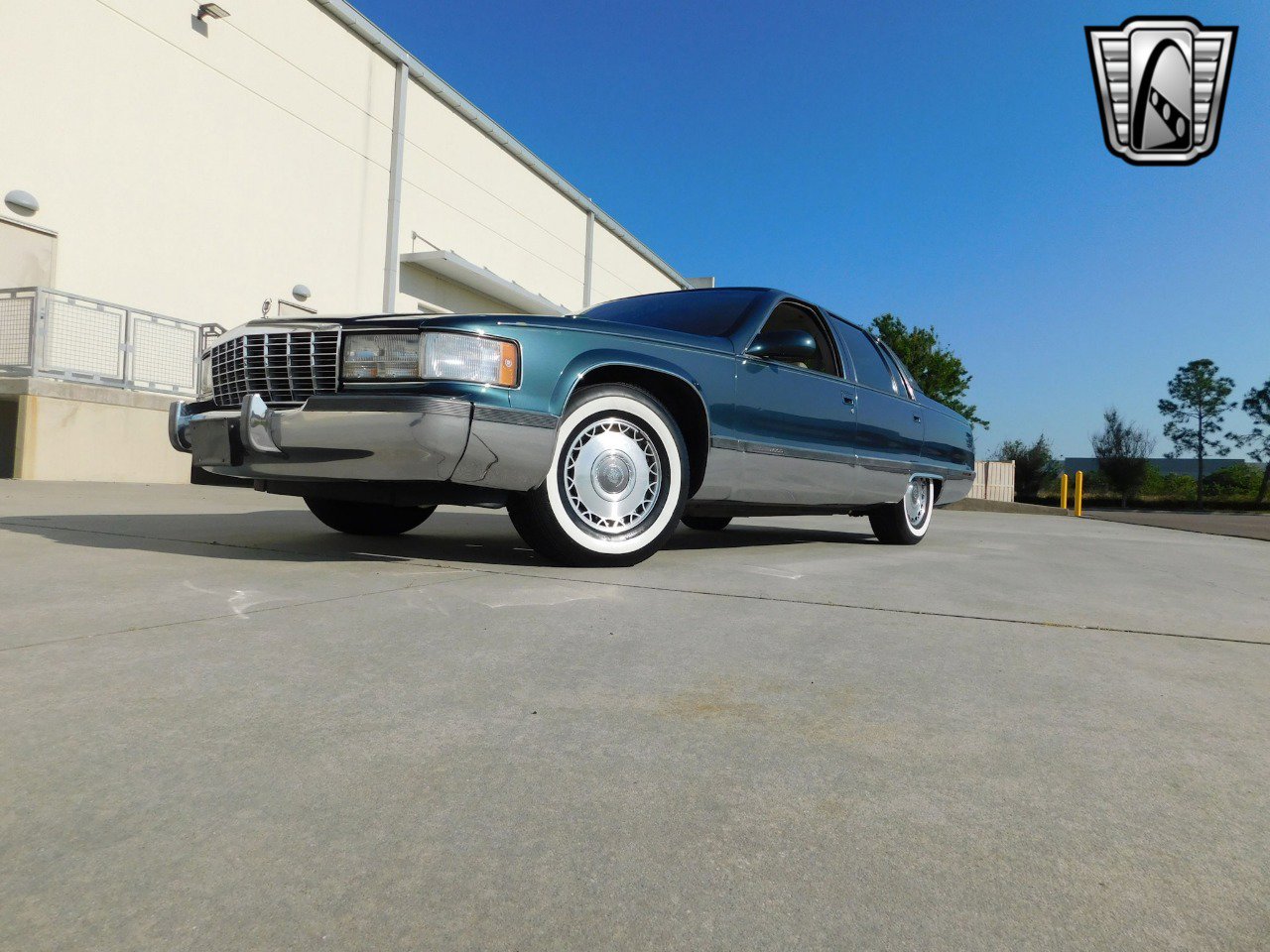Used 1995 Cadillac Fleetwood Brougham image 7