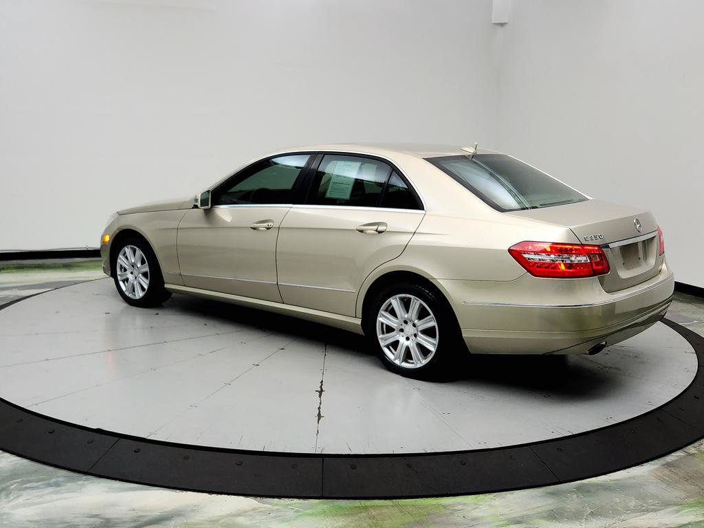 Used 2013 Mercedes-Benz E 350 Sedan image 7