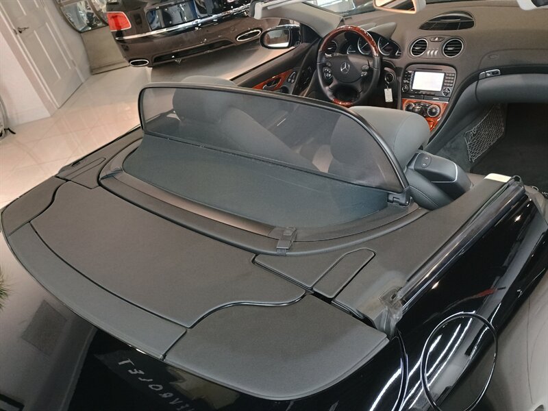 Used 2006 Mercedes-Benz SL 500 image 31