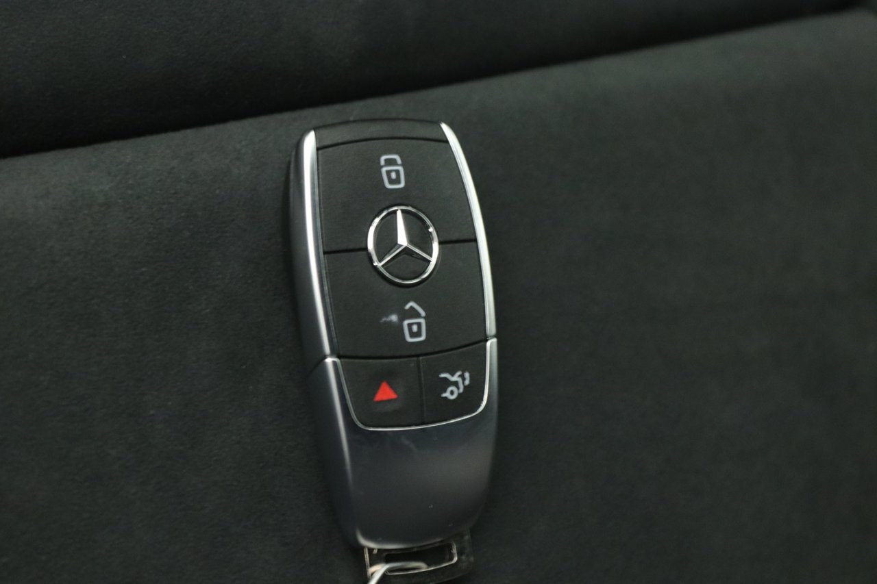 New 2026 Mercedes-Benz GLA 250 image 9