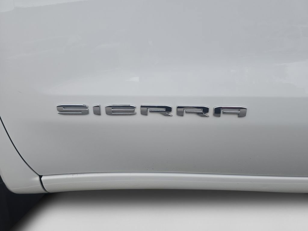 Used 2025 GMC Sierra 1500 SLT AWD/4WD image 26
