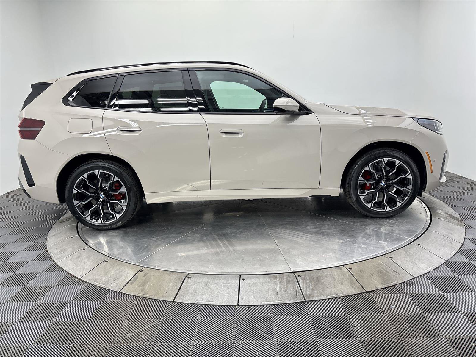 New 2026 BMW X3 xDrive30 w/ M Sport Package AWD/4WD image 17