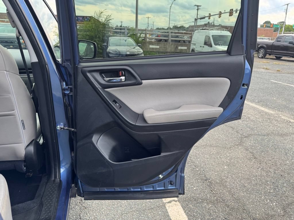 Used 2017 Subaru Forester 2.5i Limited w/ Popular Package #1 AWD/4WD image 16