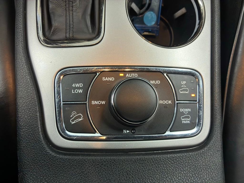 Used 2018 Jeep Grand Cherokee High Altitude image 39