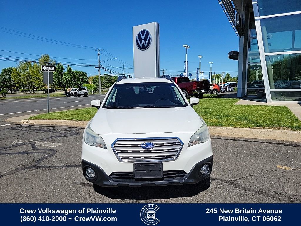 Used 2016 Subaru Outback 2.5i Premium AWD/4WD image 2