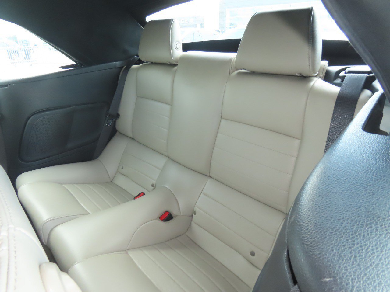 Used 2014 Ford Mustang Premium w/ Comfort Package RWD image 20