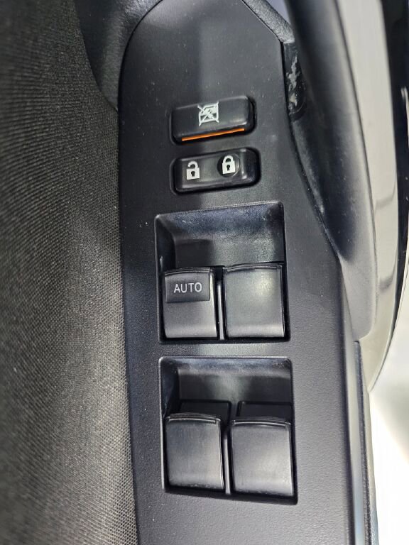 Used 2017 Toyota Corolla iM image 17