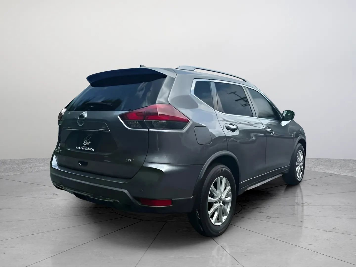 Used 2019 Nissan Rogue SV image 10
