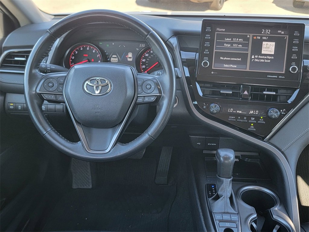 Used 2023 Toyota Camry XSE image 14