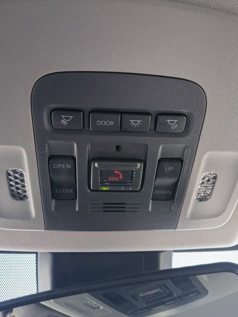 Used 2024 Toyota Camry XLE w/ Navigation Package image 30