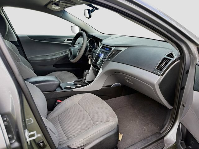Used 2013 Hyundai Sonata GLS FWD image 12